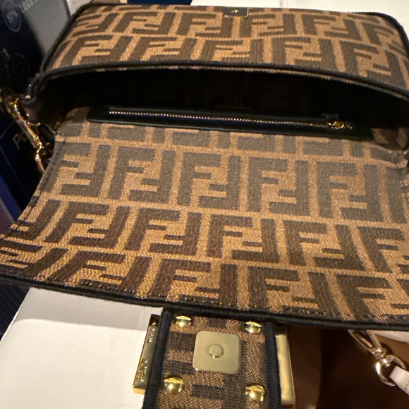 Fendi baguette one size - Picture 5 of 6